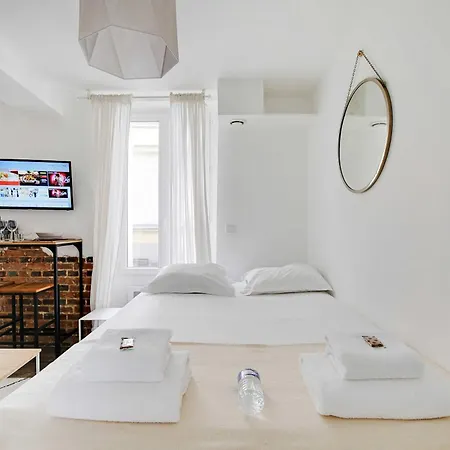 Charming - 2p - Center Of Apartment