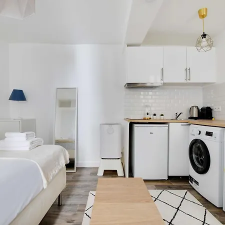 Charming - 2p - Center Of Apartment *